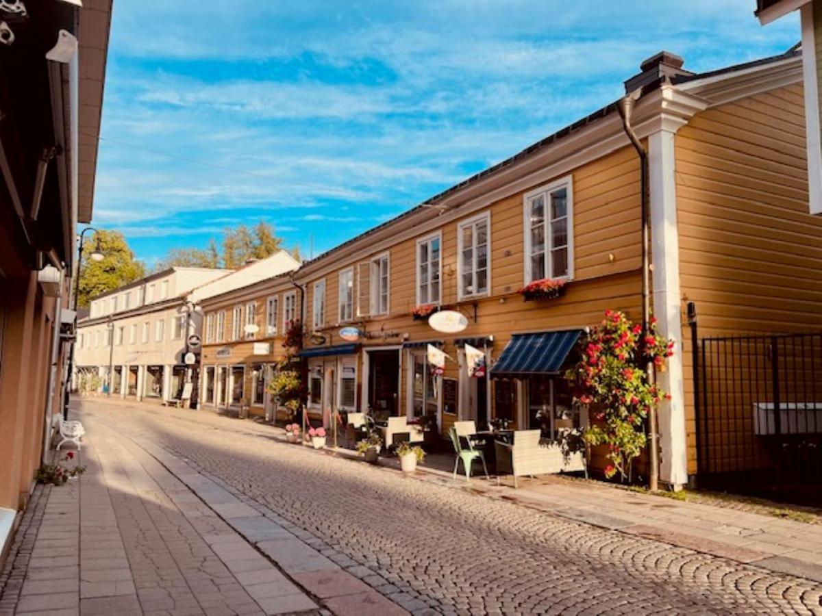Central Laegenhet Норртелье  Экстерьер фото